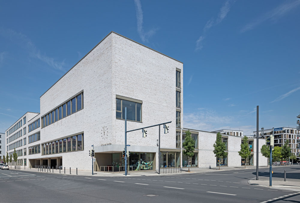Hafenschule in Offenbach / Frankfurt am Main - Architekturfotograf Ken Wagner